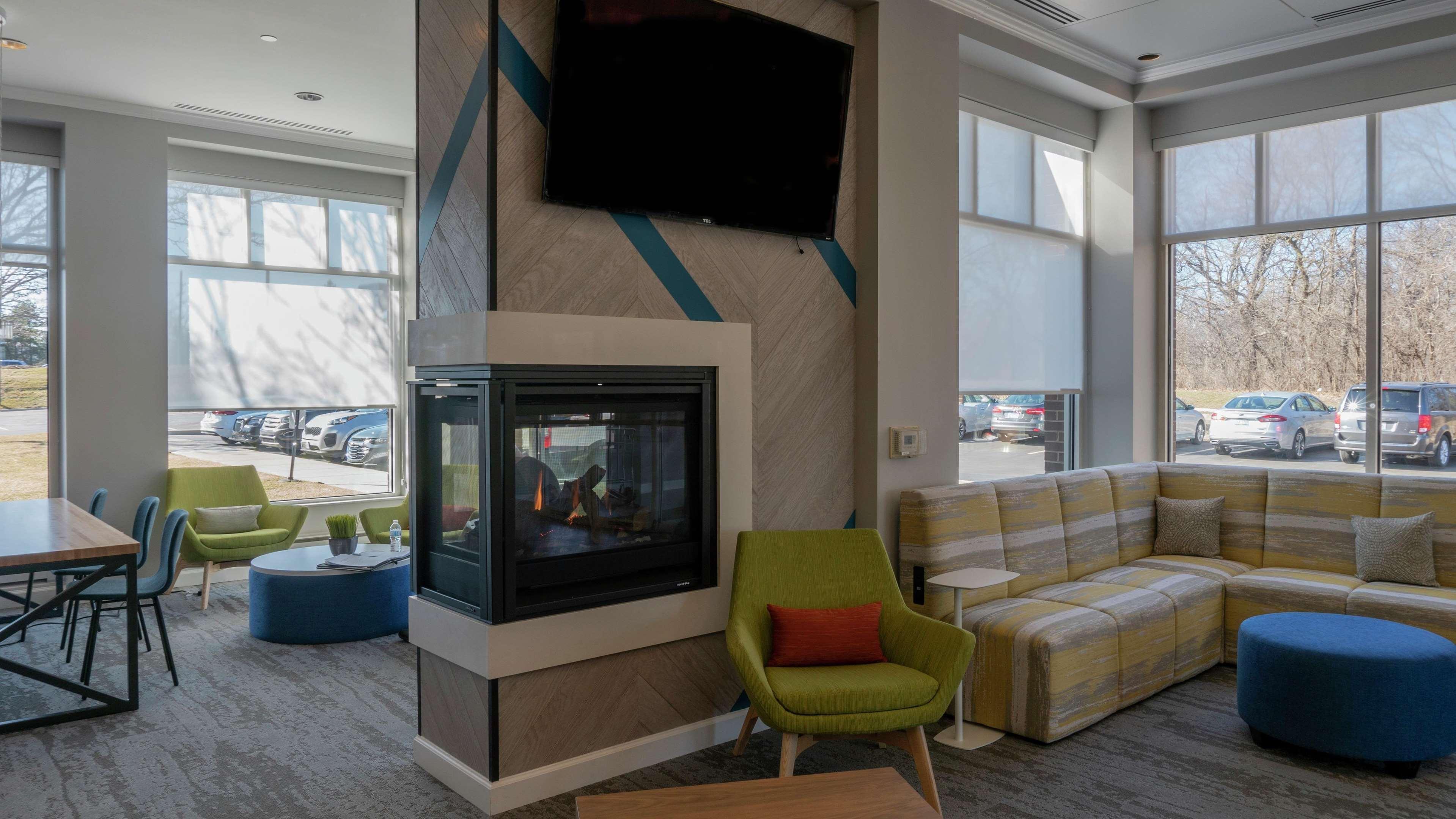 Hilton Garden Inn Plymouth Esterno foto