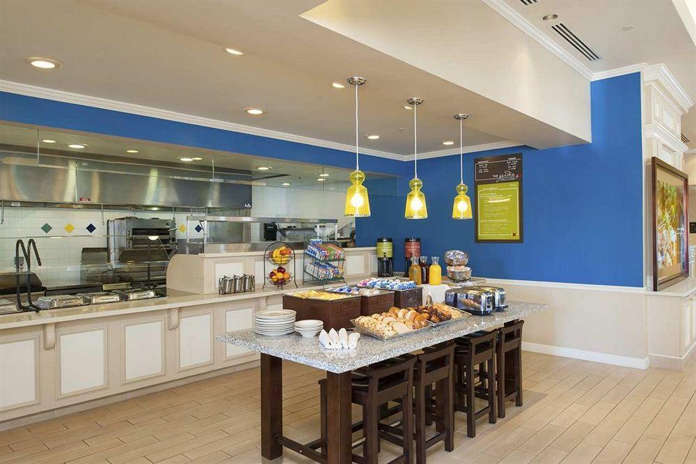 Hilton Garden Inn Plymouth Esterno foto